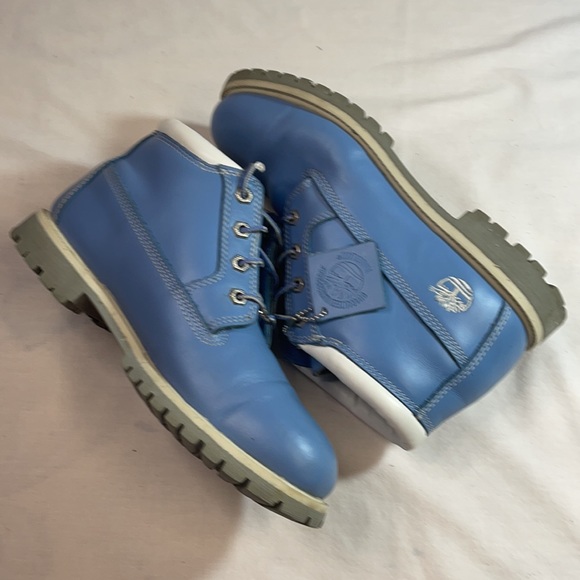Timberland Shoes - TIMBERLAND Baby Blue Ladies Hiking Boots 10M